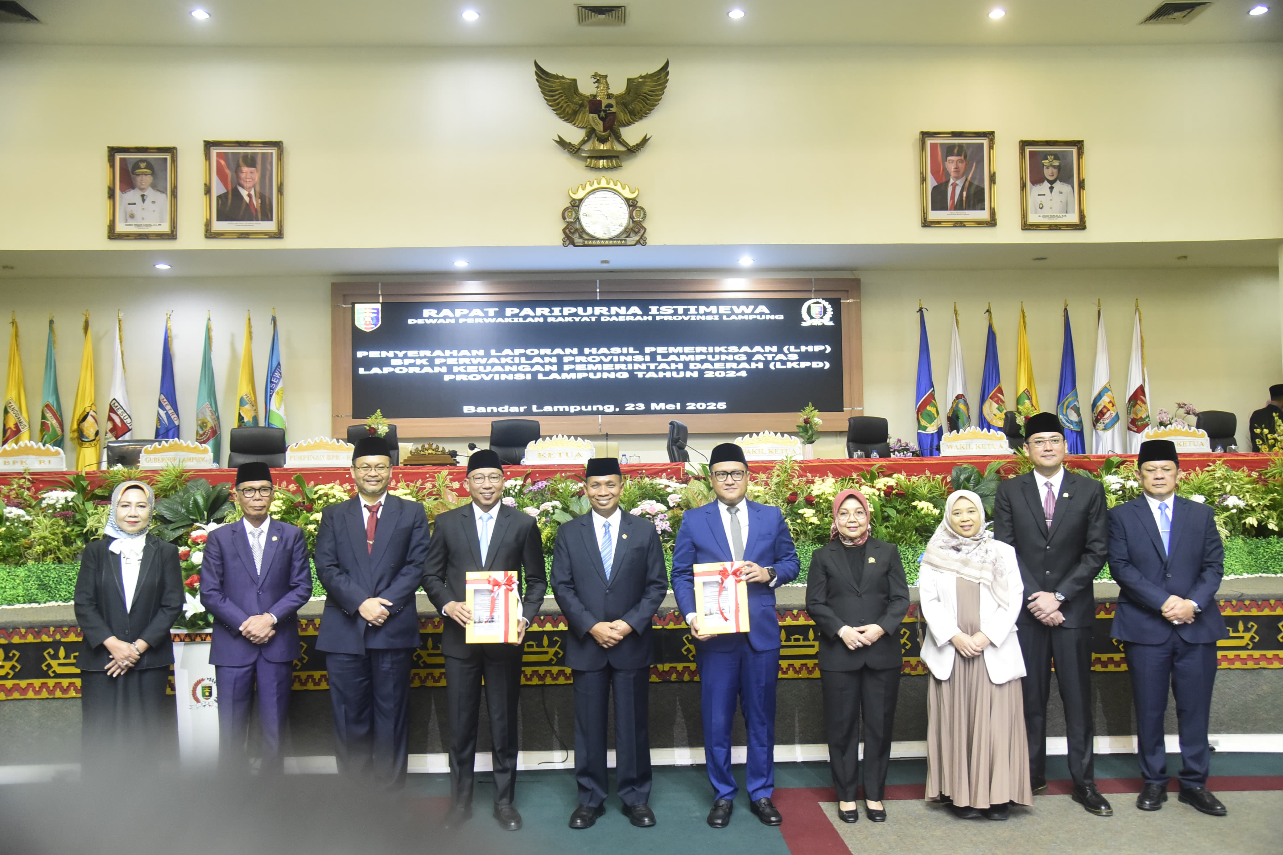 Rapat Paripurna Istimewa DPRD Provinsi Lampung.